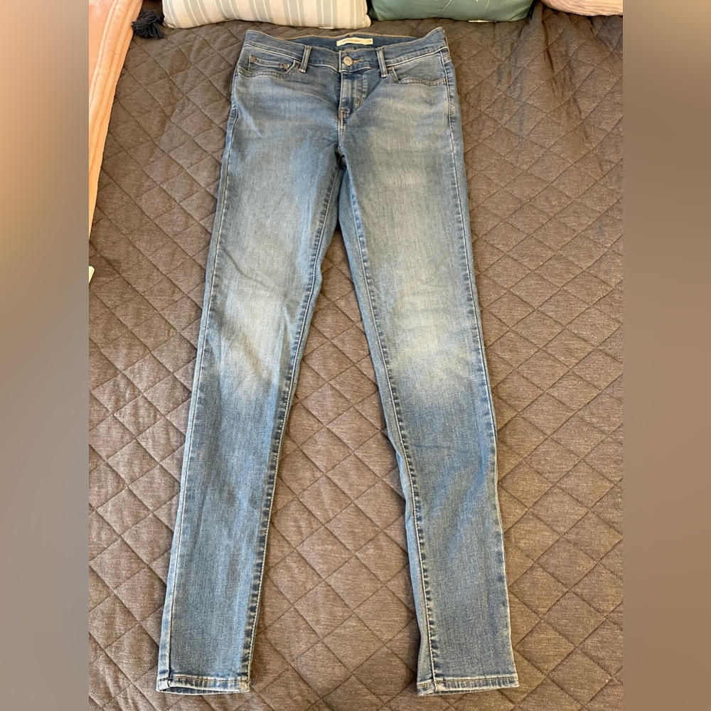 Levi 710 Super Skinny Jeans